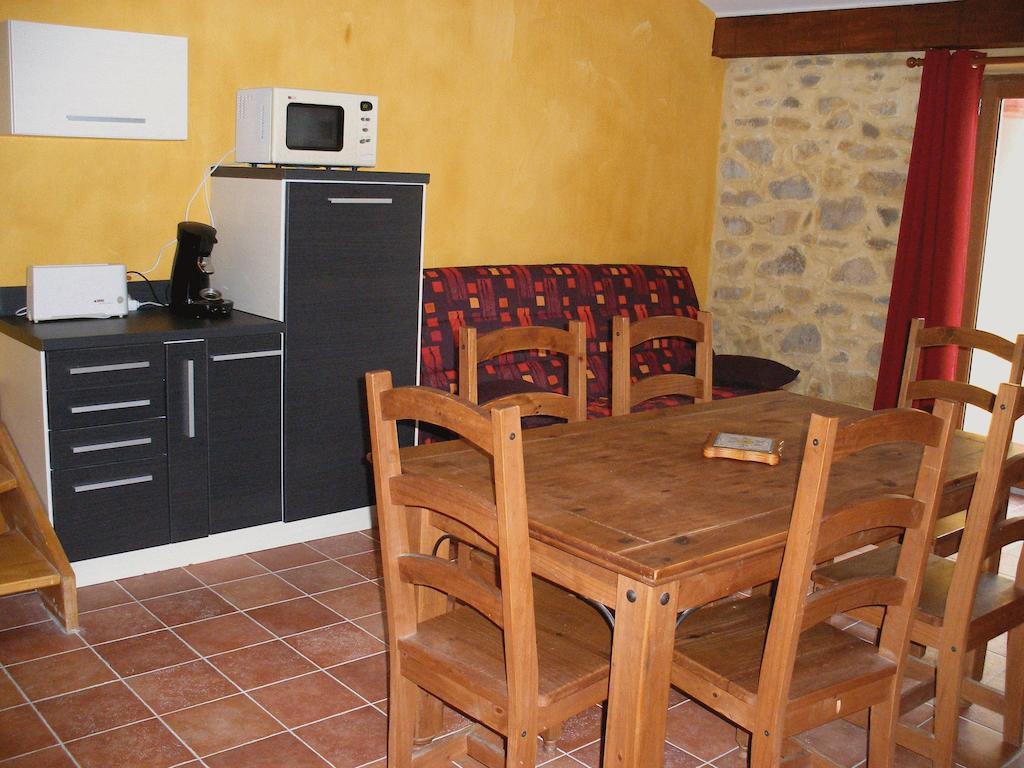 Domaine Les Cascades Bed & Breakfast Ribaute Dış mekan fotoğraf